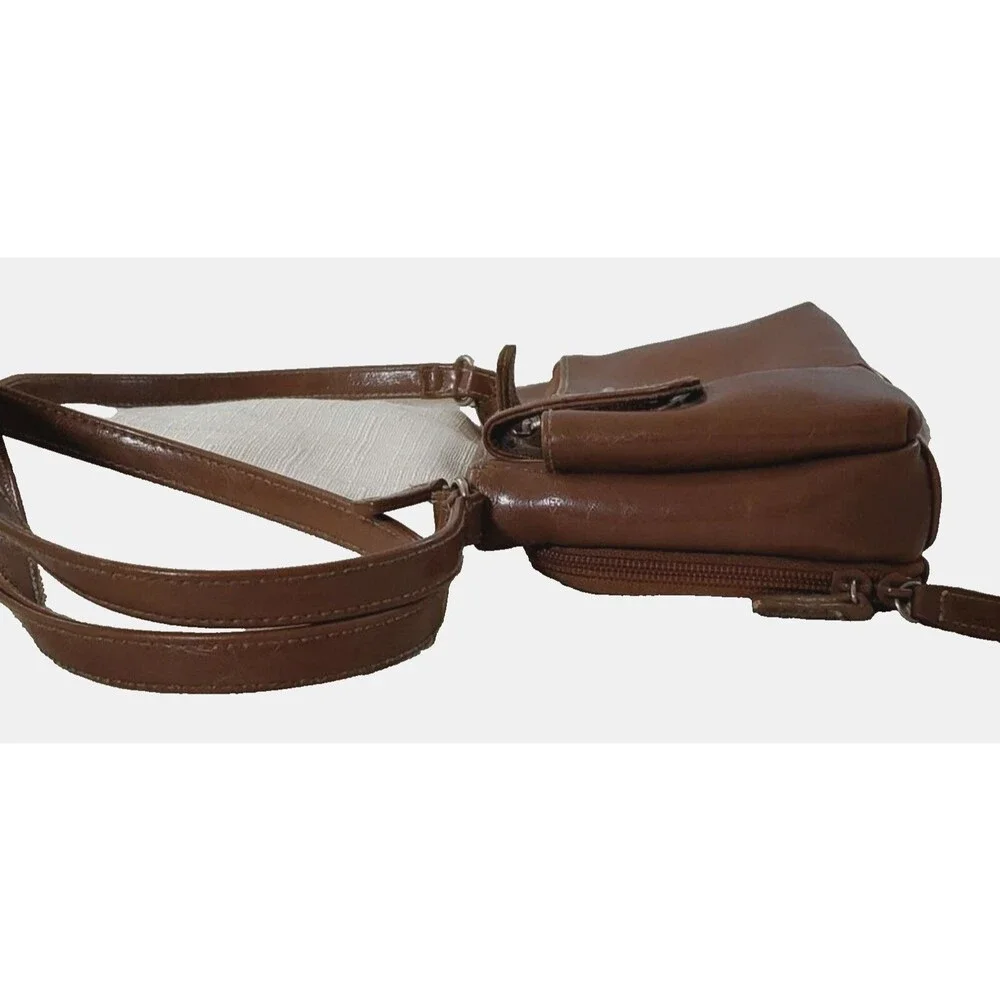 Minicci Faux Leather Medium Brown Crossbody Bag/Purse with Multiple Compartments
